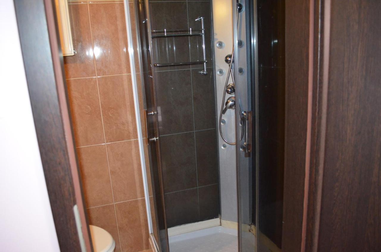 Holdfenyszallas Bed & Breakfast Сегед Екстериор снимка