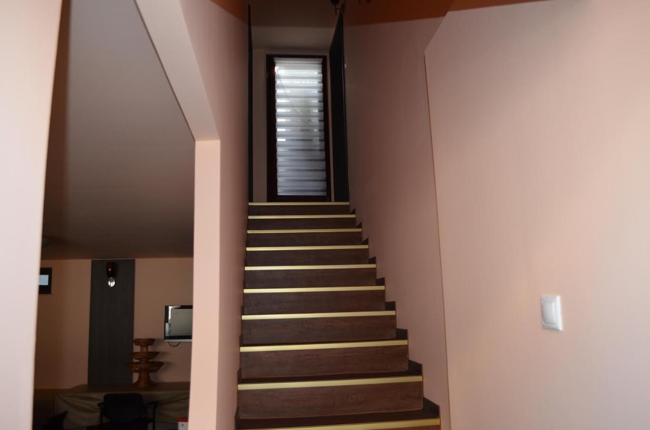 Holdfenyszallas Bed & Breakfast Сегед Екстериор снимка