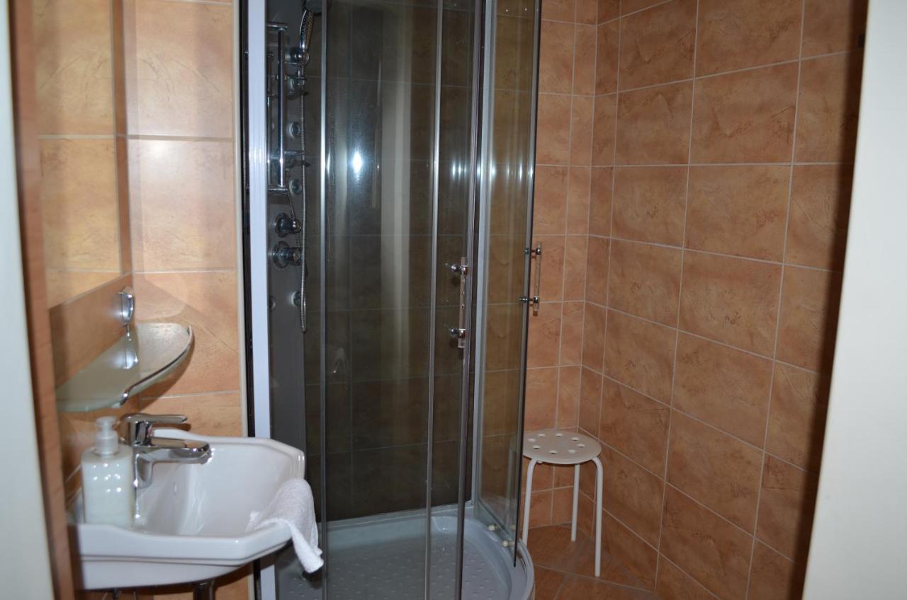 Holdfenyszallas Bed & Breakfast Сегед Екстериор снимка